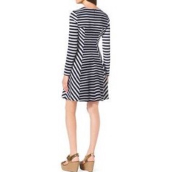 MICHEAL MICHAEL KORS fit and flare striped long sleeve mini Dress size 4 skater - Picture 3 of 12